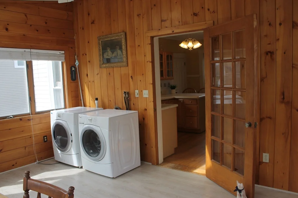 112 Cottage St, Franklin