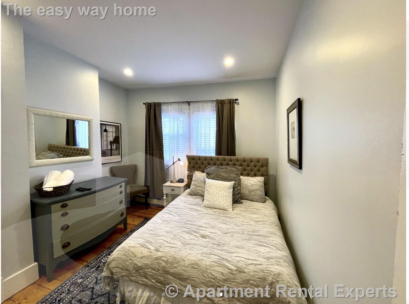 322 Western Ave, Central Square