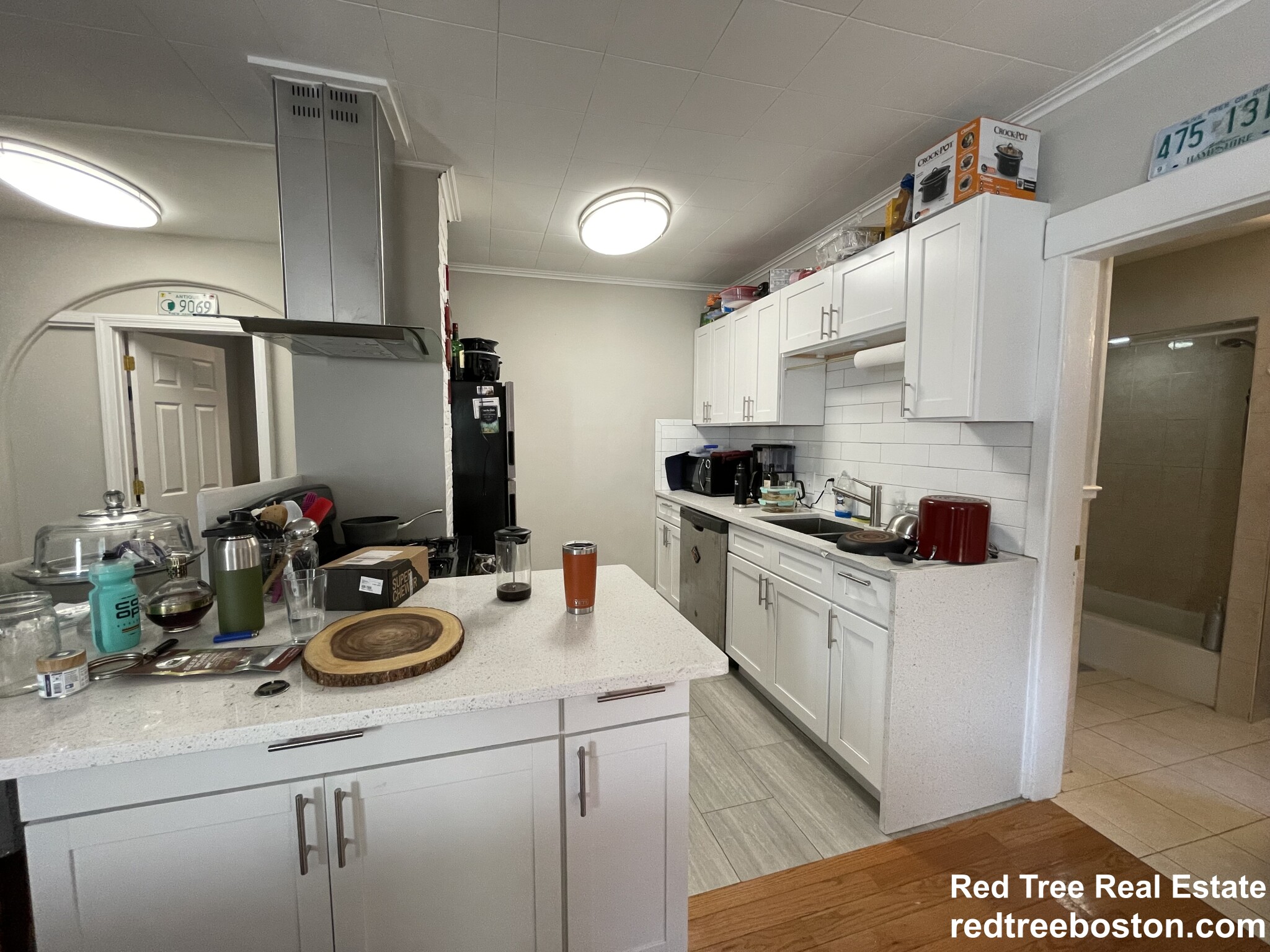 2 Lexington St, Woburn