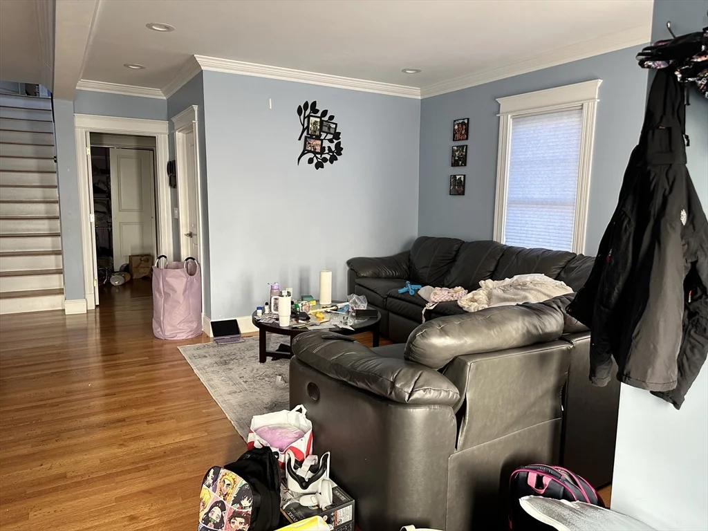 14 Fairview Rd, Lynnfield