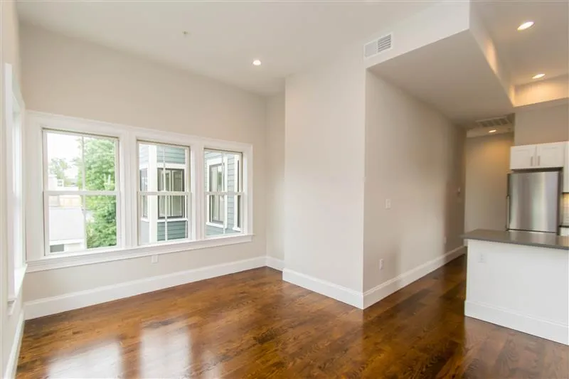 124 Columbia St, The Port