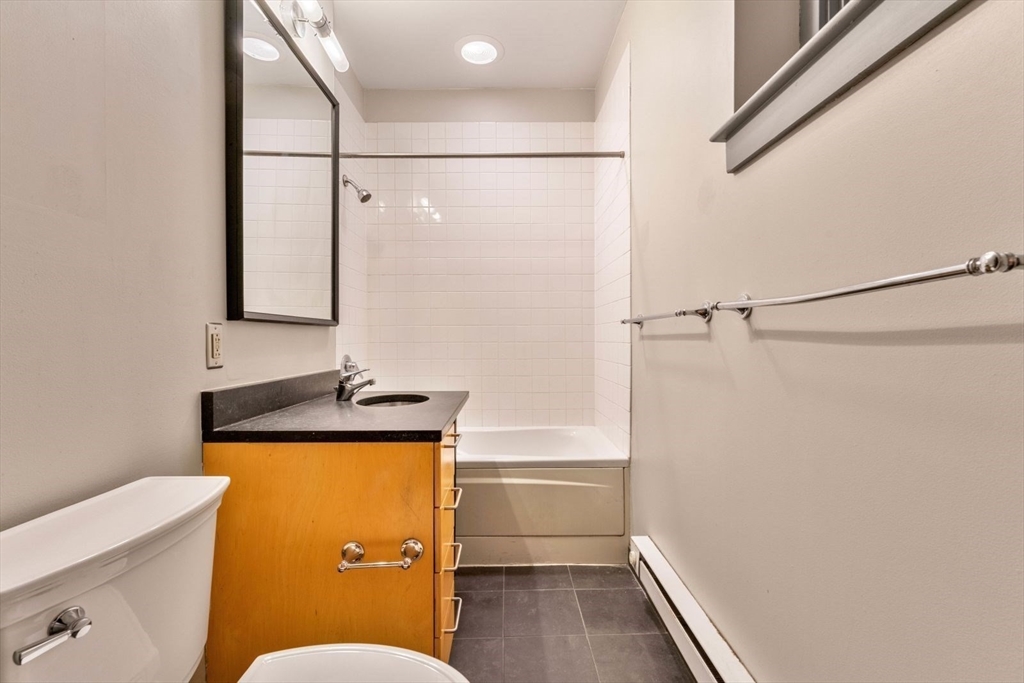 26 Stillman St, North End