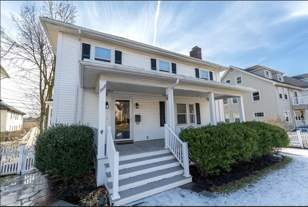 1000 South St, Roslindale