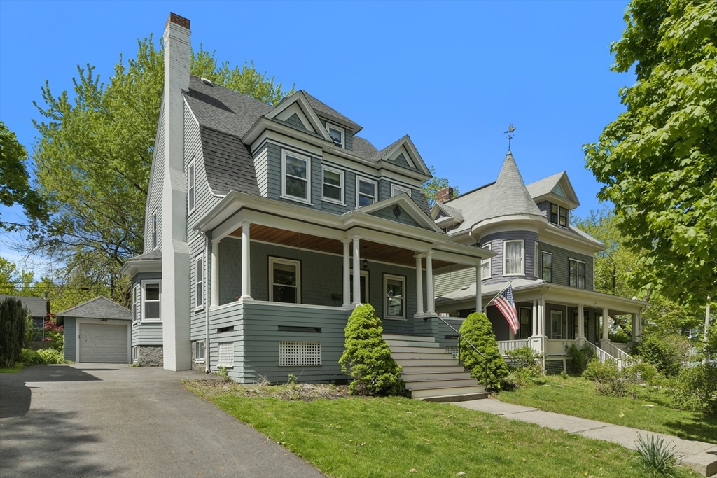 28 Meredith St, West Roxbury