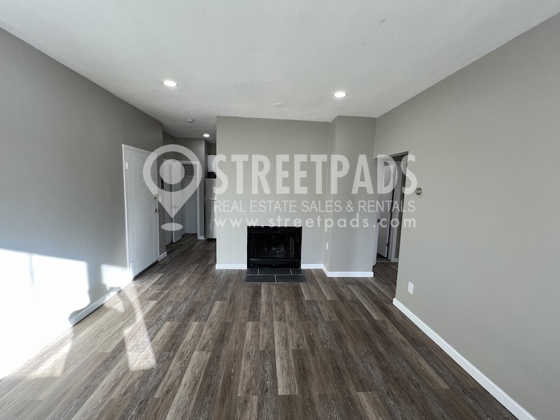 50 Evergreen St, Jamaica Plain