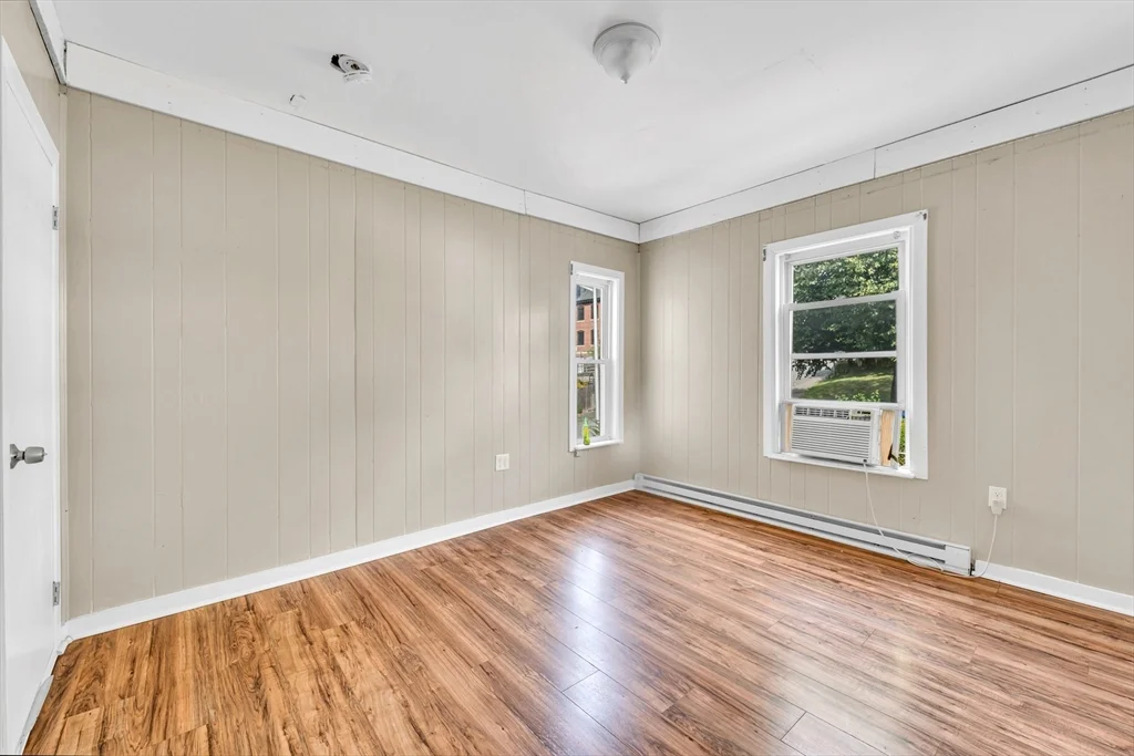 8 Newport St, Worcester