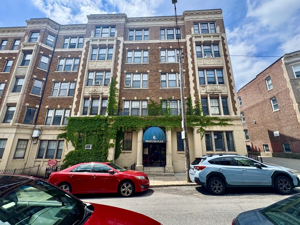 6 Sutherland Rd, Brighton