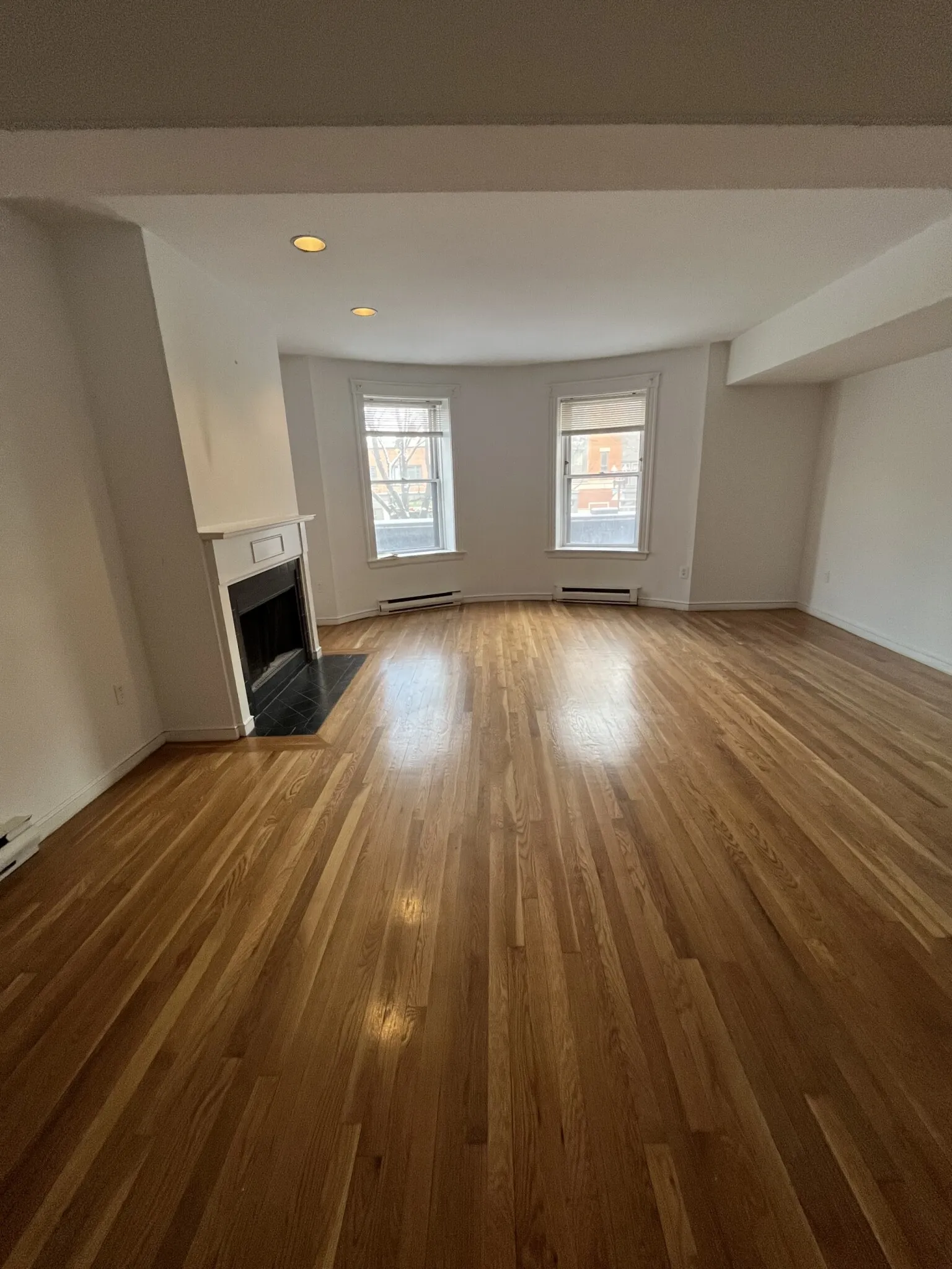 1742 Washington St, South End
