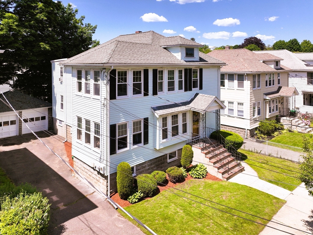 60 Clewley Rd, Medford