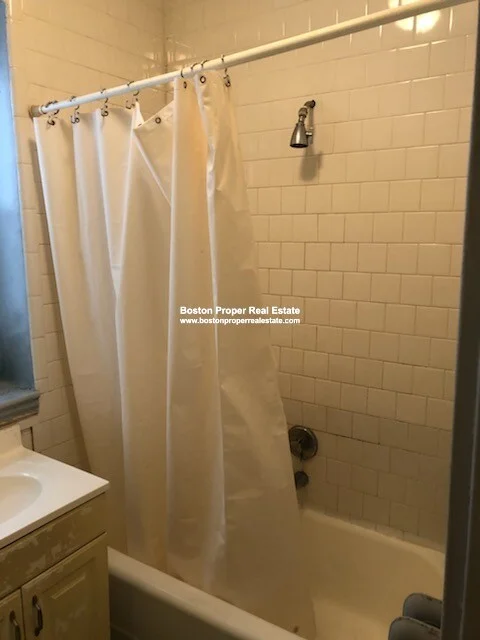 52 Charlesgate East, Fenway