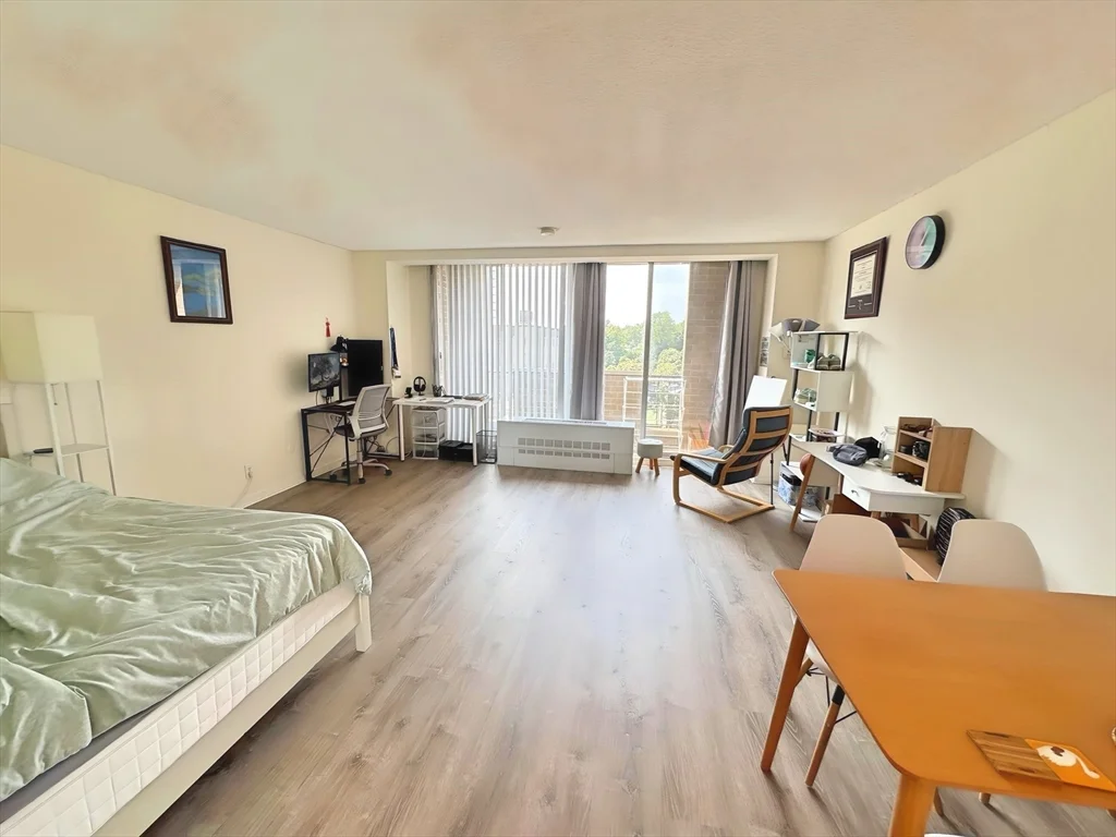 44 Washington St, Brookline Village