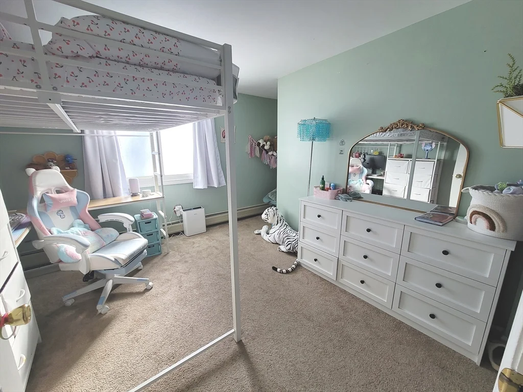 273 Forge Village Rd, Groton