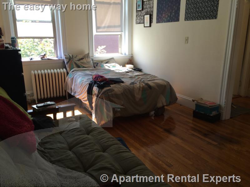 1610 Massachusetts Ave, Harvard Square