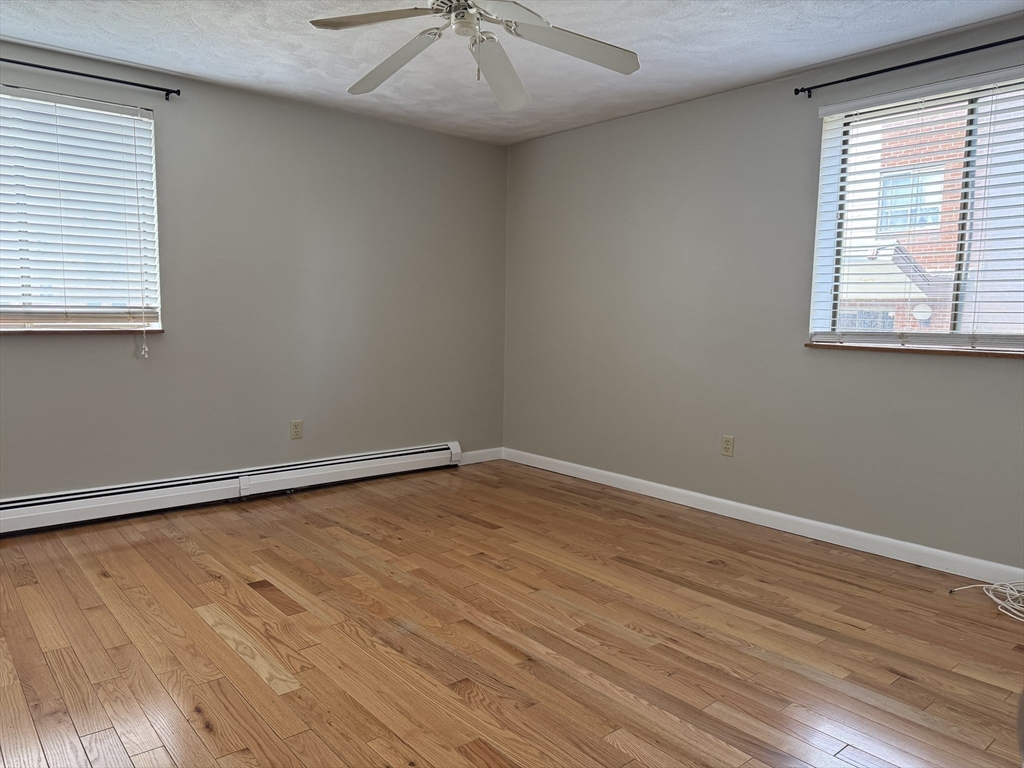 100 Governors Dr, Winthrop