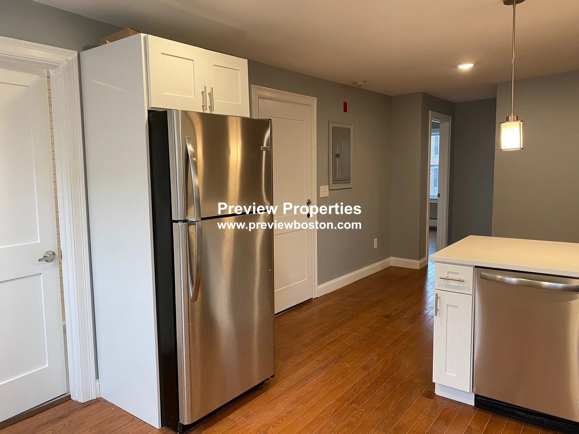 33 Chelsea St, East Boston