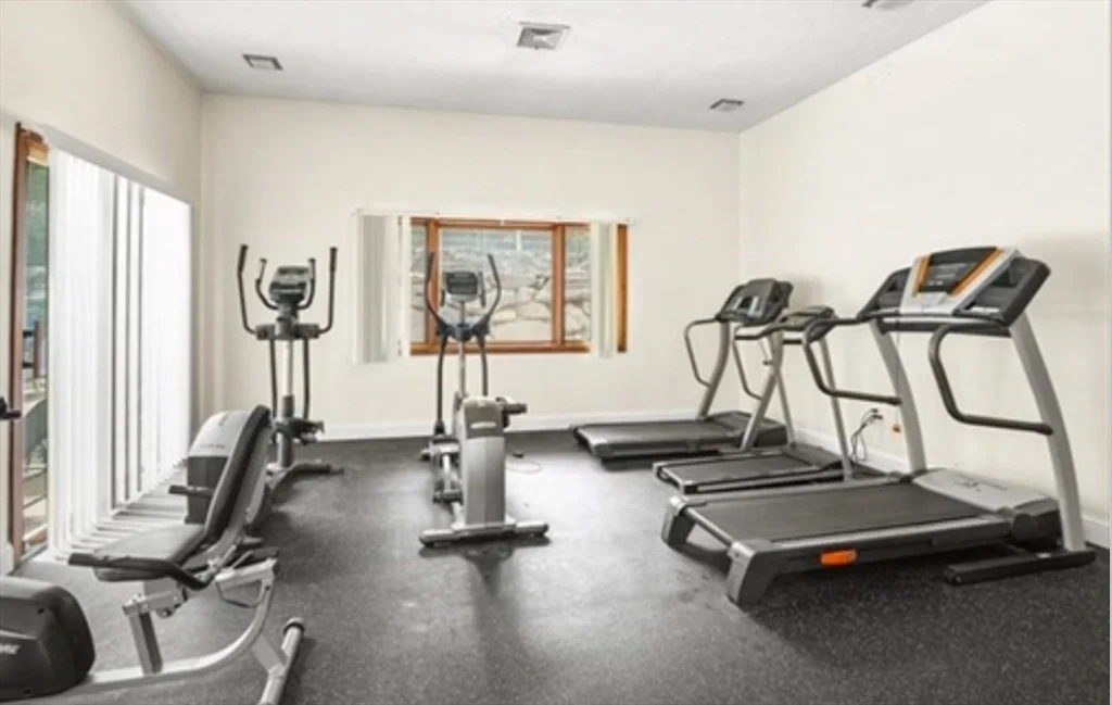 330 Sunderland Rd, Worcester