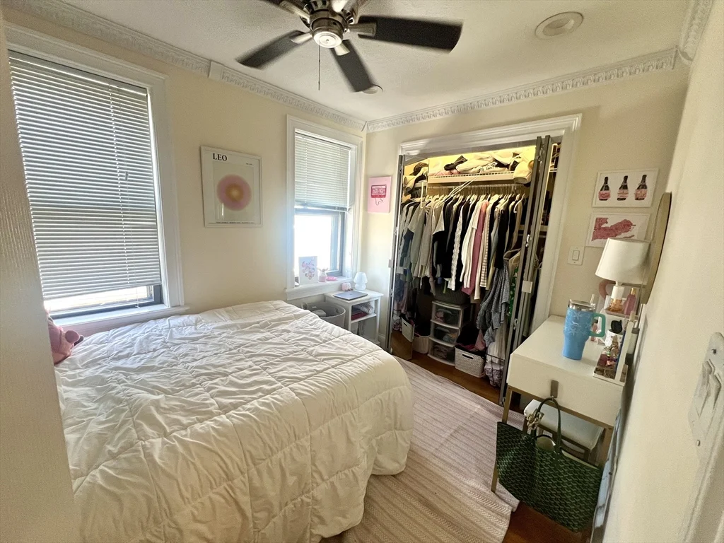 245 E St, South Boston