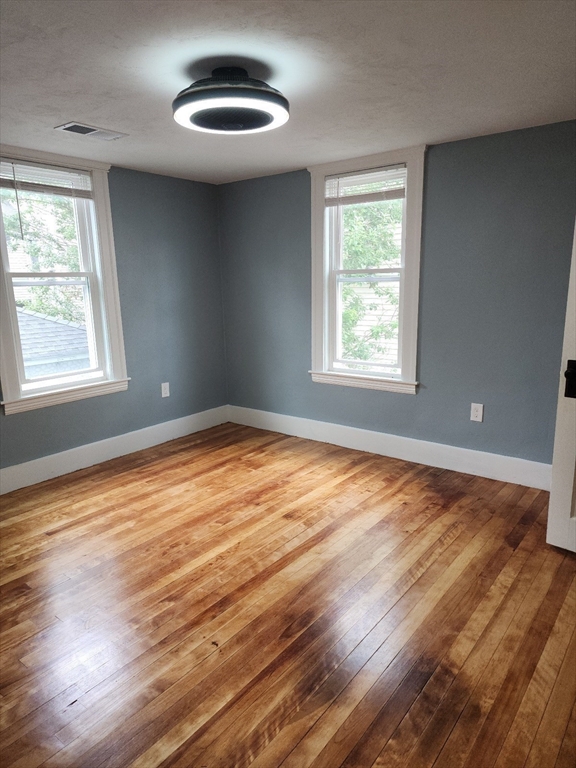 63 Fifth Ave, Worcester