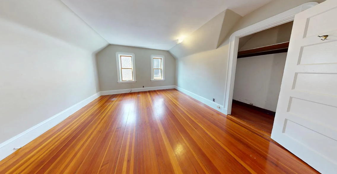 85 Lowden Ave, Powder House Square