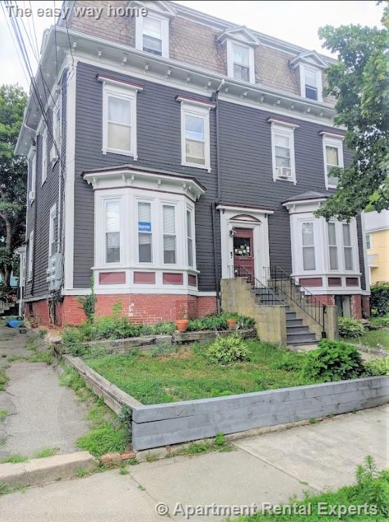 19 Cameron Ave, Davis Square