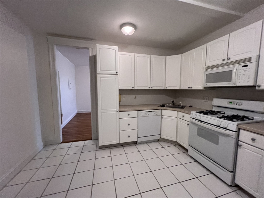 856 Massachusetts Ave, Central Square