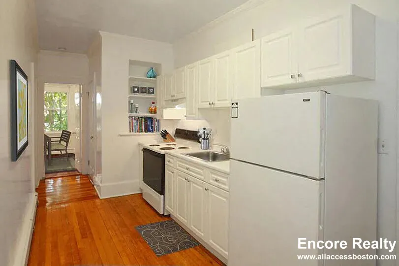 1539 Beacon St, Griggs Park