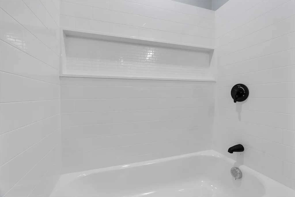 160 Chatham, Providence