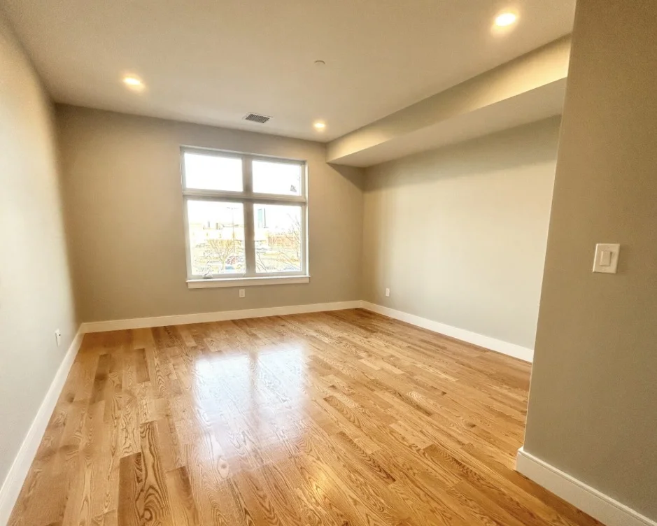 16 Baker Ct, Dorchester