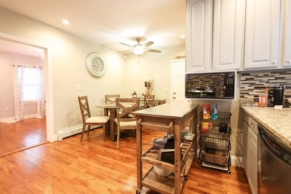 43-45 Belnel Rd, Hyde Park