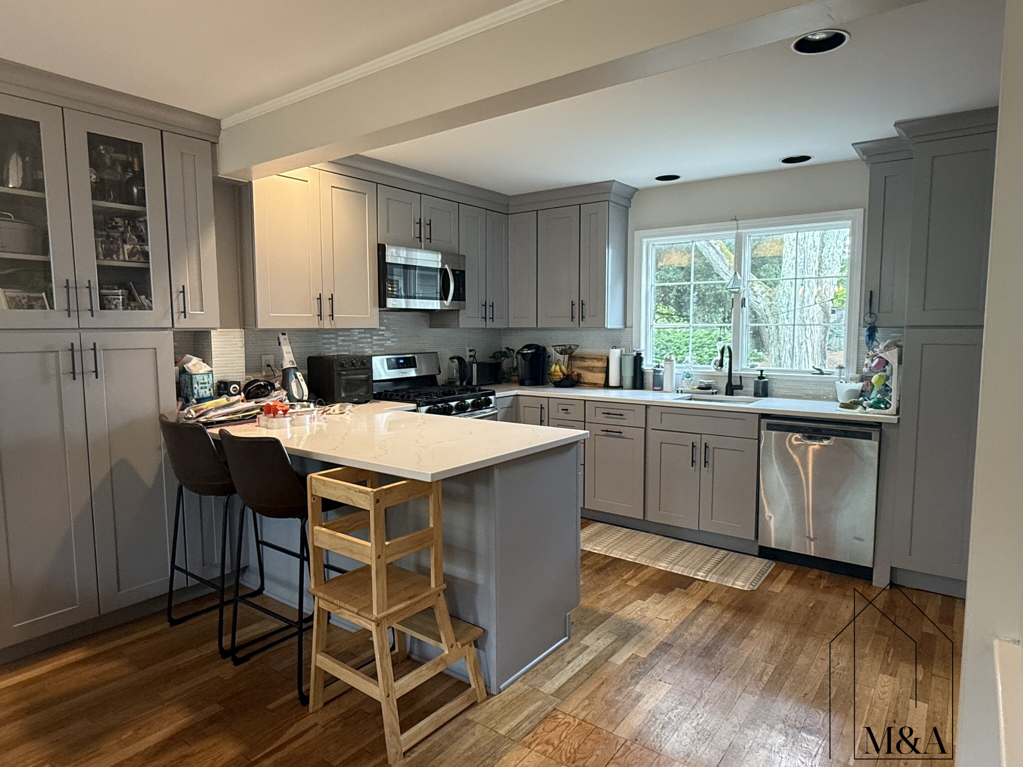 47 Maplewood Ave, Thompsonville