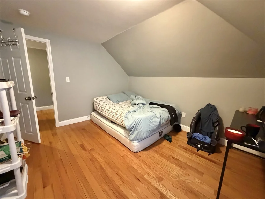 786 Moody St, Waltham