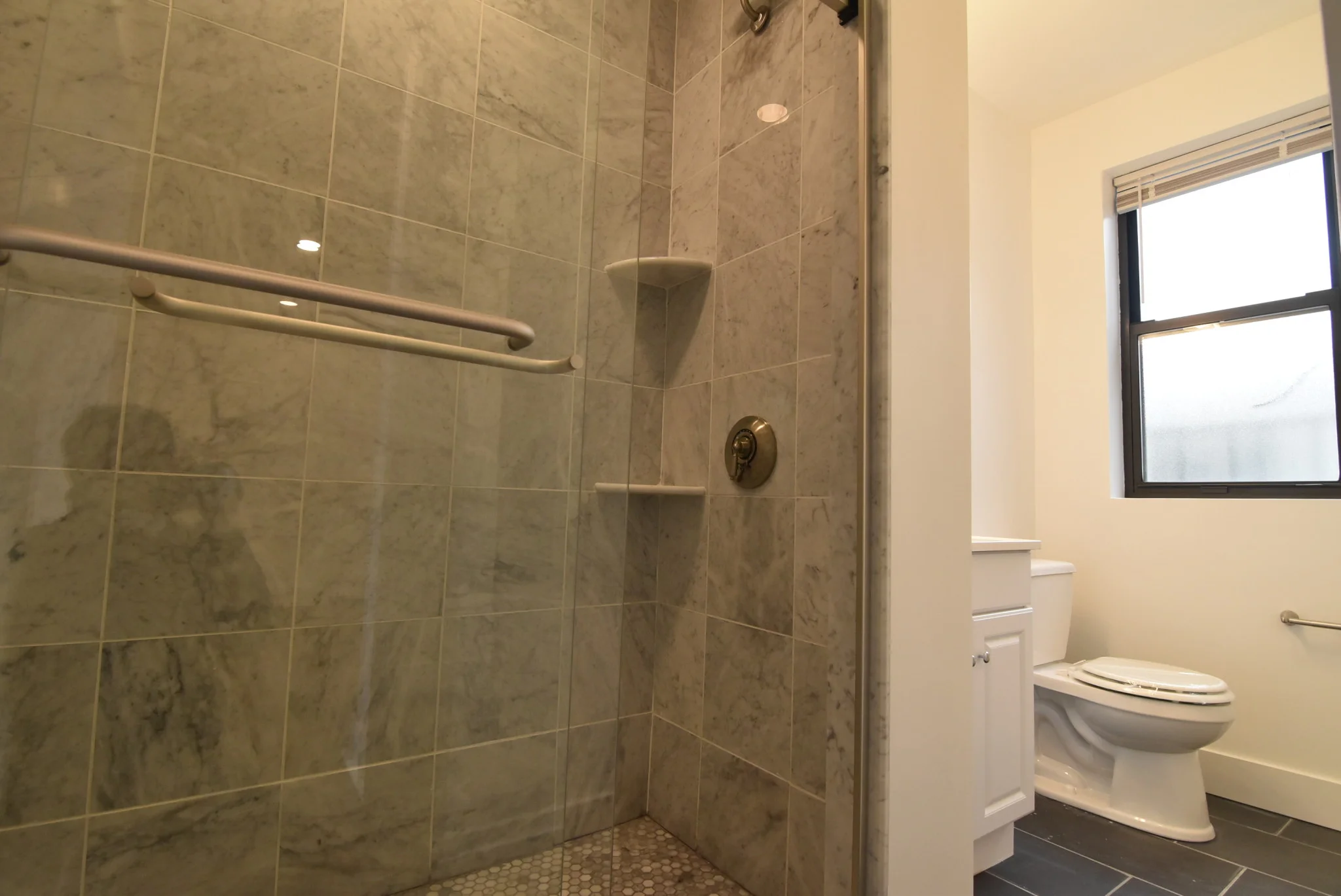 11 Peterborough St, Fenway