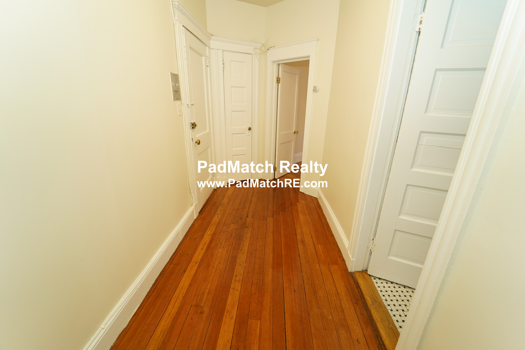 208 Winthrop Rd, Aspinwall Hill