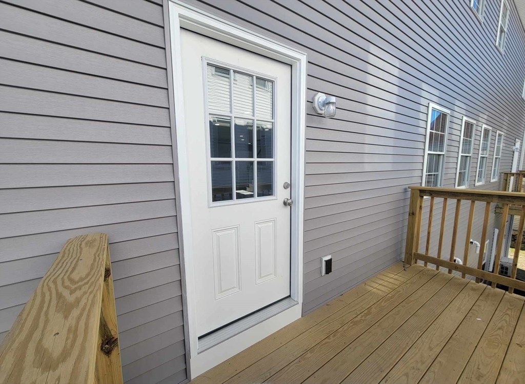 160 Franklin St, Fall River