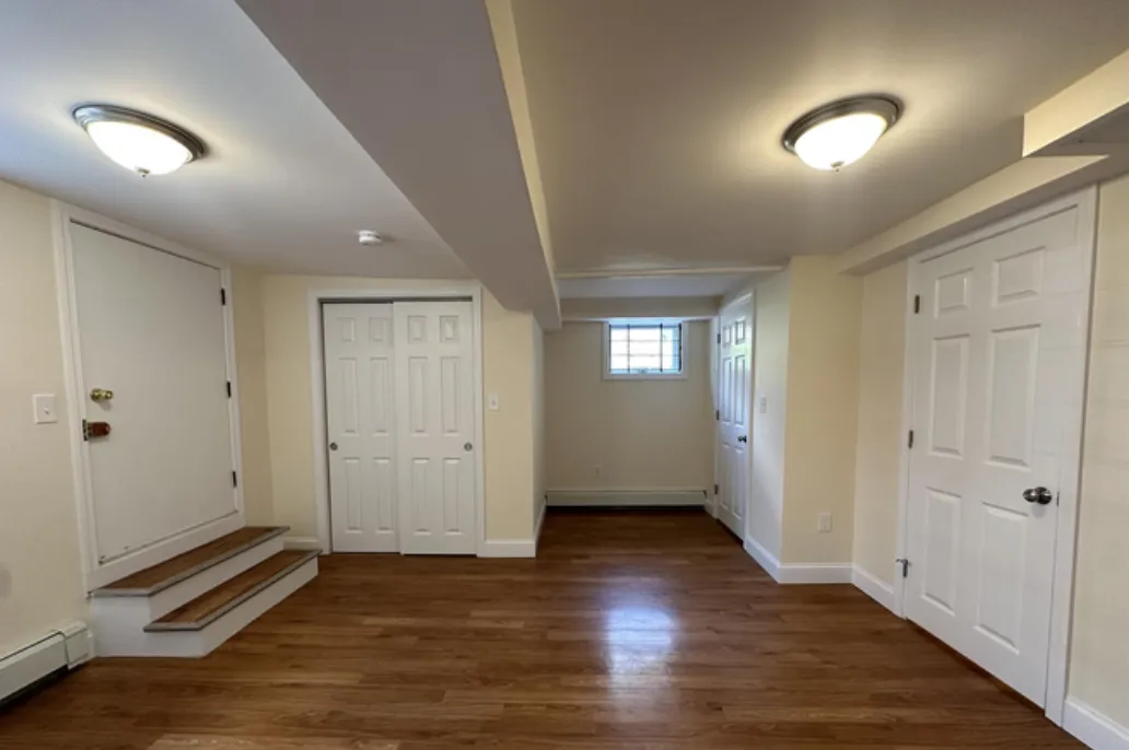 381 Harvard St, Mid-Cambridge