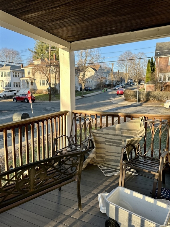 122 Warren St, Medford