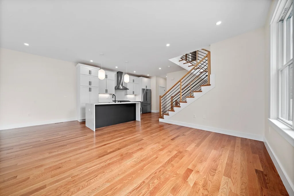 11 Jasset St, Nonantum