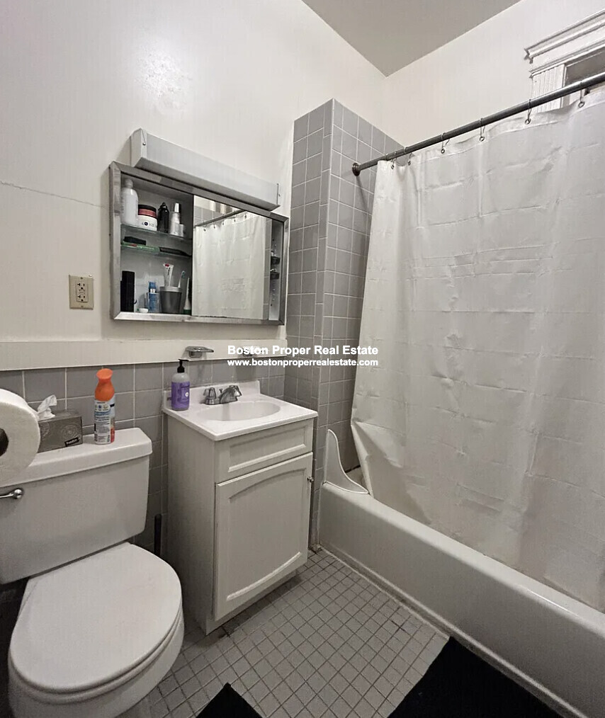 24 Westland Ave, Fenway