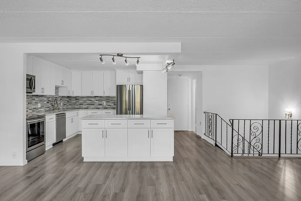 146 Marble St, Stoneham