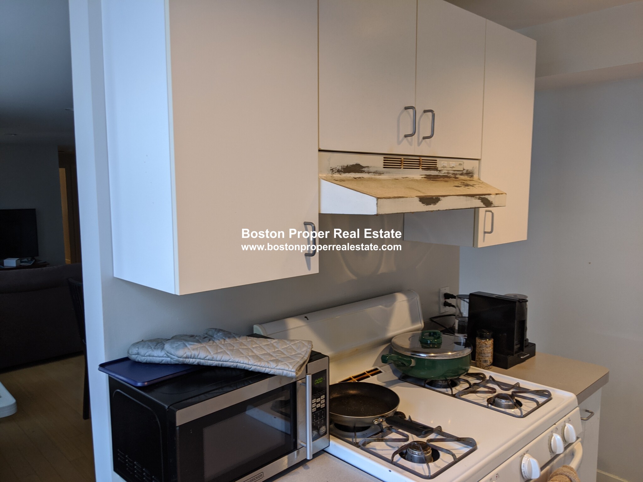 1661 Washington St, South End