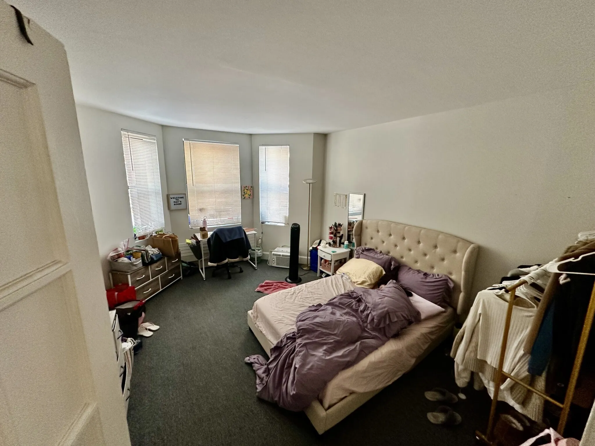 829 Beacon St, Fenway