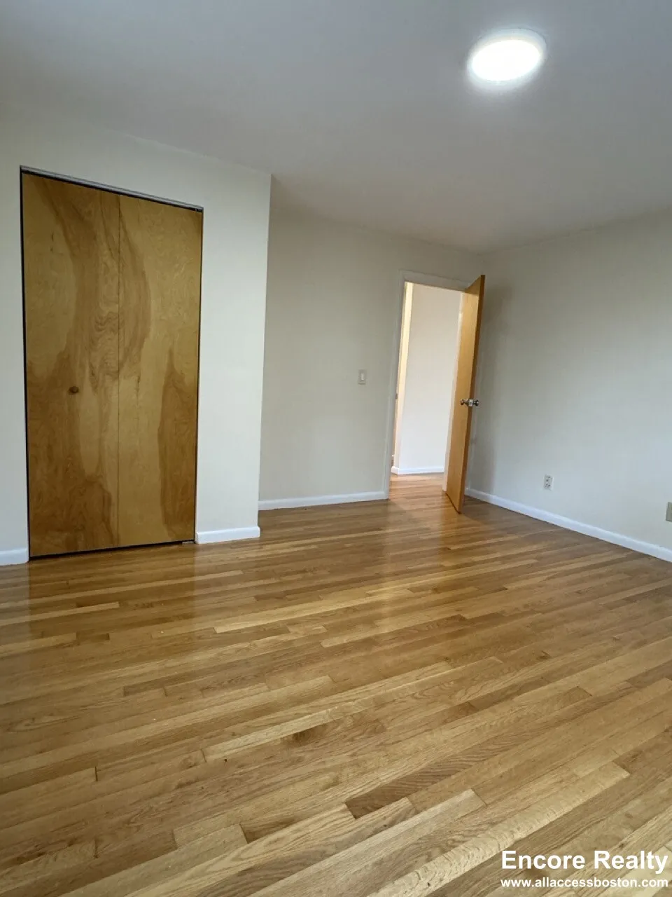 110 Babcock St, North Brookline