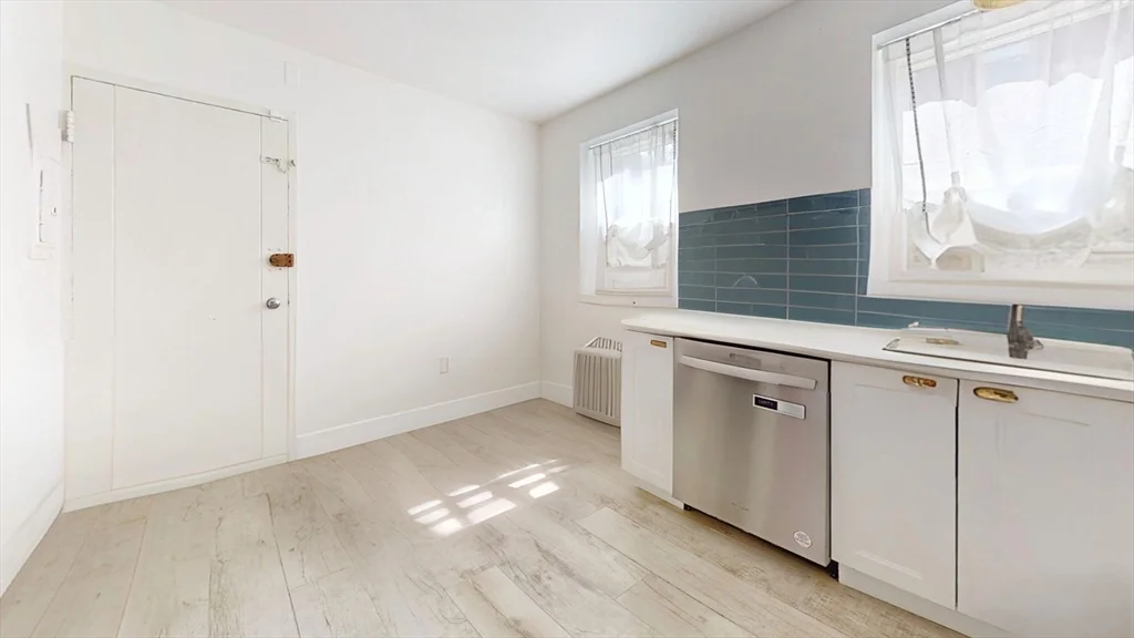 465 Arborway, Jamaica Plain