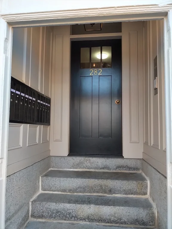 282 Shawmut Ave, South End