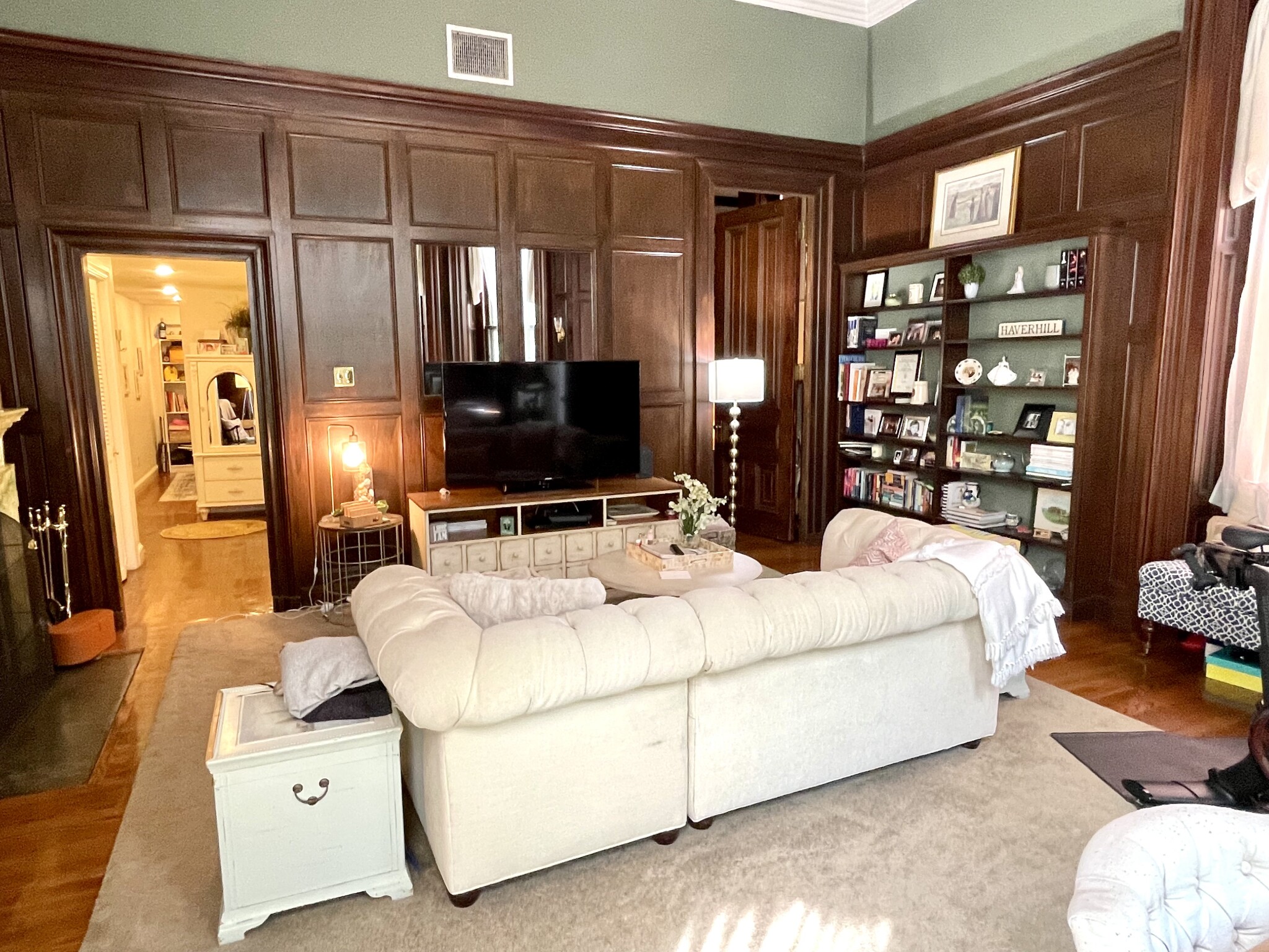 328 Dartmouth St, Back Bay