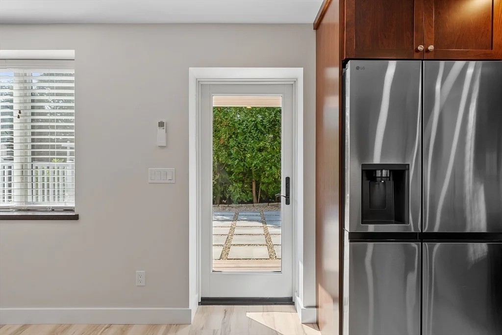 40 Atlantic Ave, Rockport