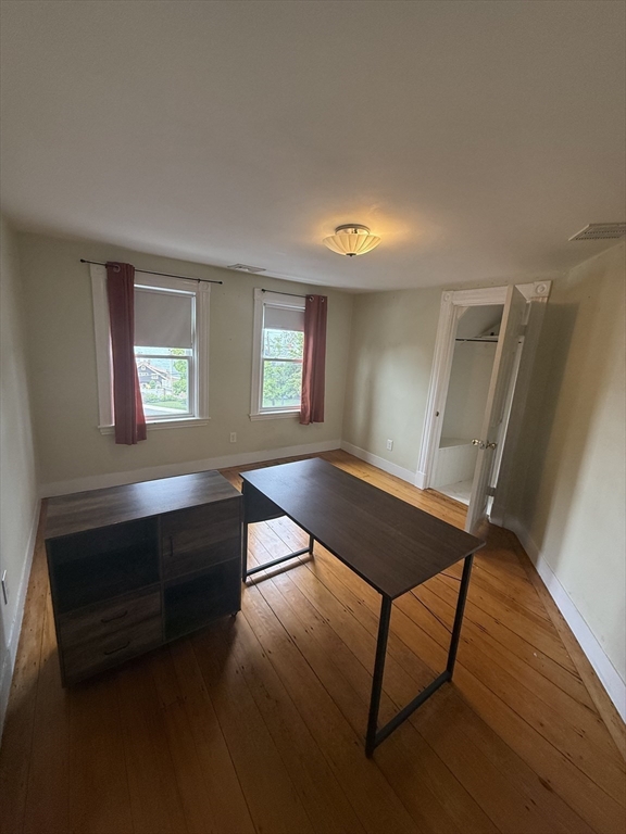 110 Quincy Ave, Winthrop