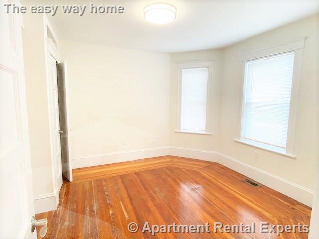 94 Morrison Ave, Davis Square