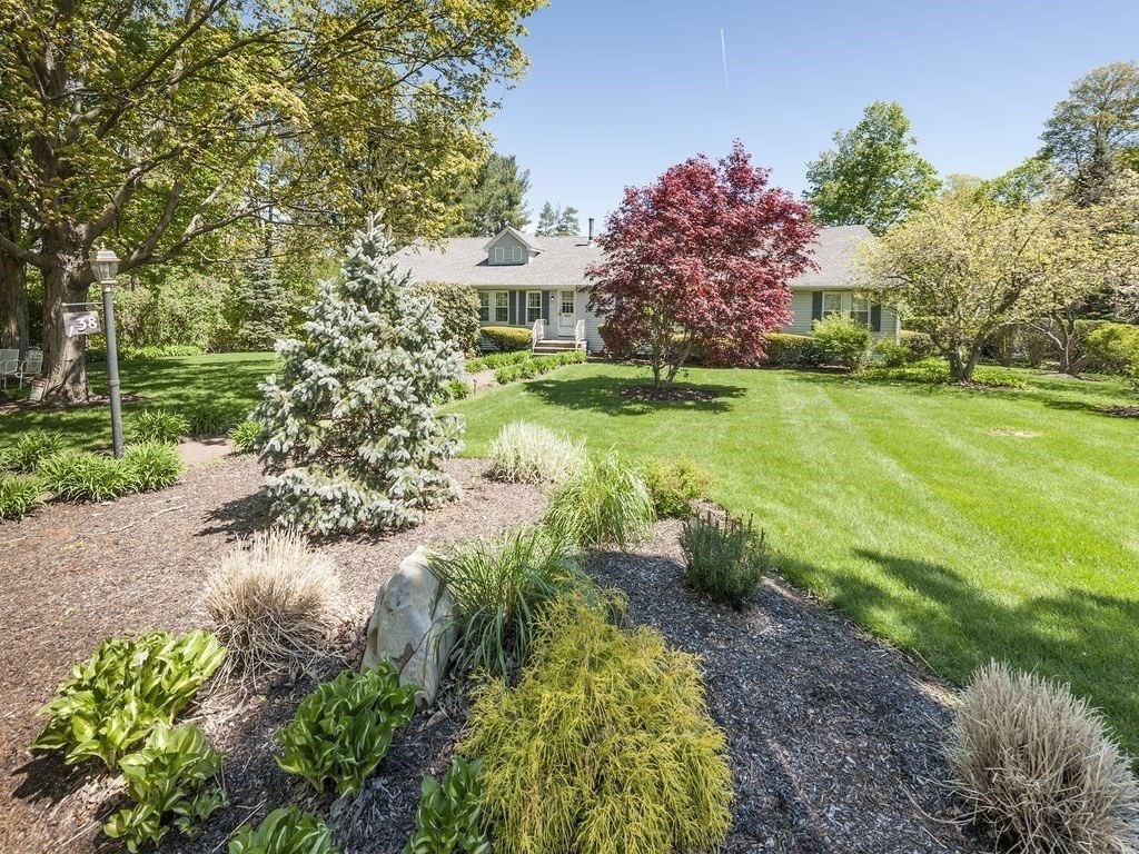 138 Elm St, Andover