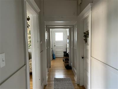 15 Farragut Ave, West Somerville